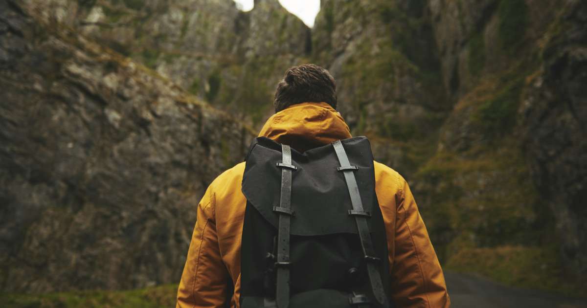 Mochilas de Montanhismo Indispensáveis para Homens Aventureiros