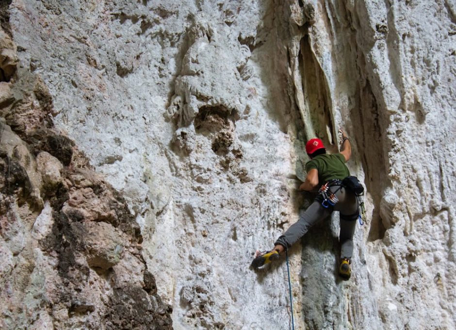 Escalada em Arenito: Desafios e Belezas das Rochas Brasileiras